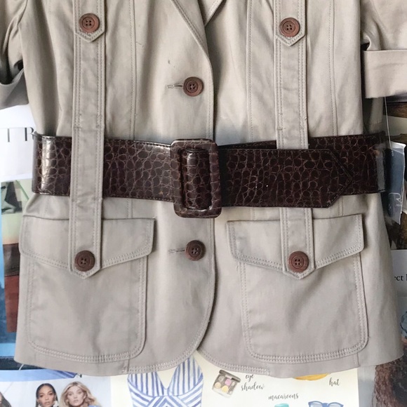 Belted Short Sleeve Suit Jacket - Picture 3 of 4